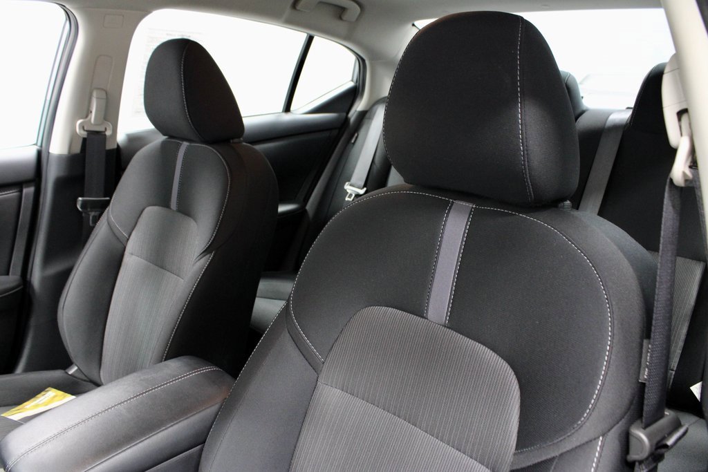 Certified 2024 Nissan Sentra SV image 27