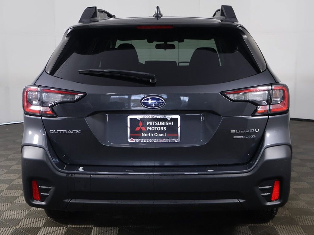 Used 2022 Subaru Outback Premium AWD/4WD image 11