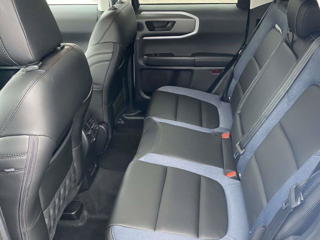 New 2026 Ford Bronco Sport Outer Banks w/ Outer Banks Tech Package+ AWD/4WD image 5