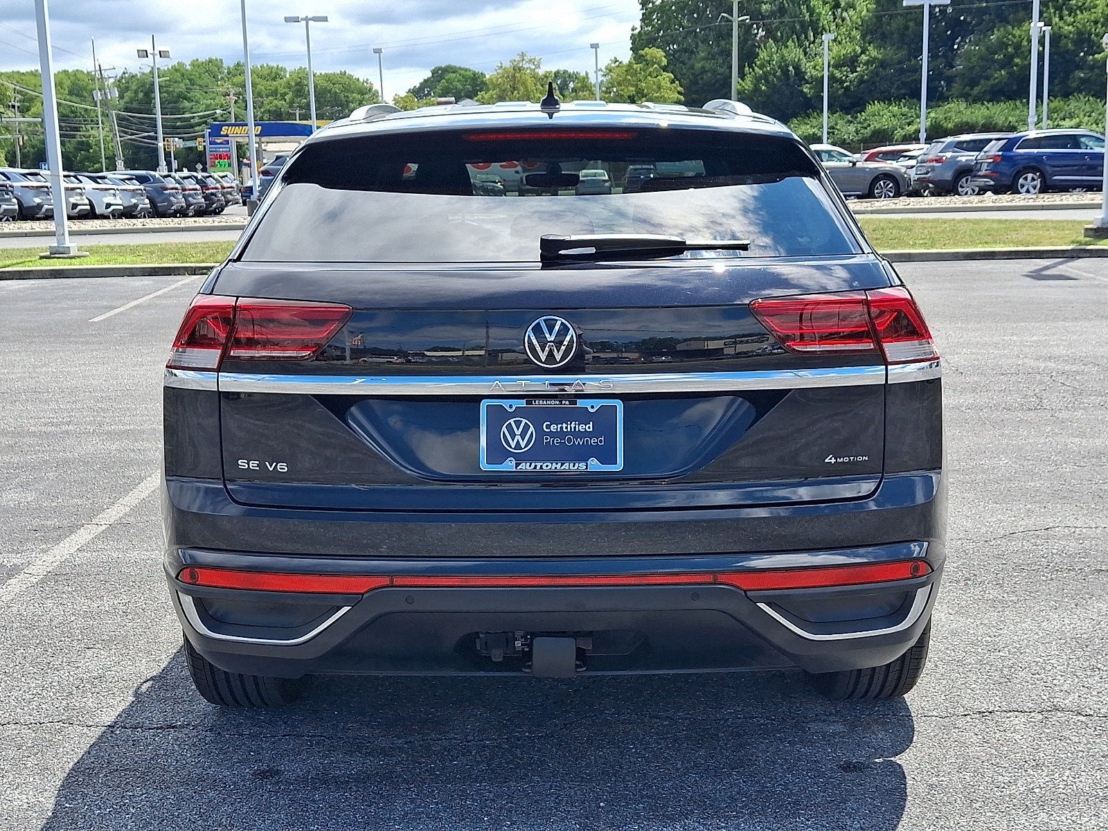 Used 2023 Volkswagen Atlas Cross Sport SE AWD/4WD image 6