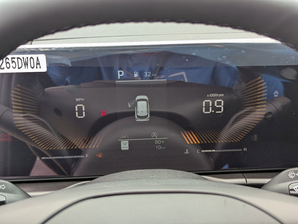 New 2026 Kia Sportage EX image 32