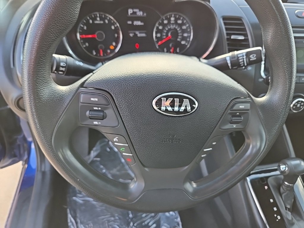 Used 2017 Kia Forte LX image 20