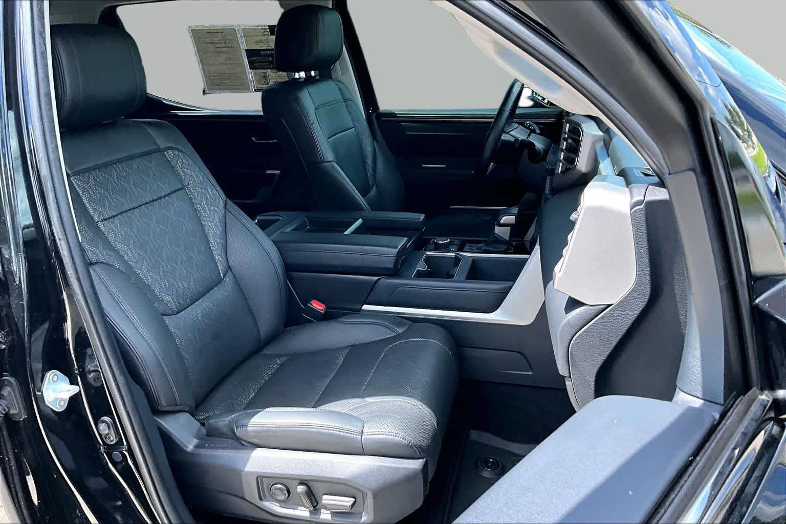 Used 2023 Toyota Tundra Limited AWD/4WD image 9