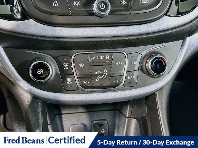 Used 2017 Chevrolet Volt LT FWD image 25