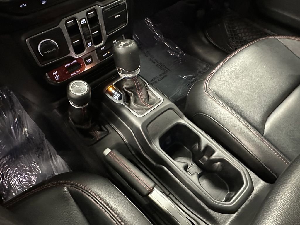 Used 2018 Jeep Wrangler Unlimited Rubicon image 33