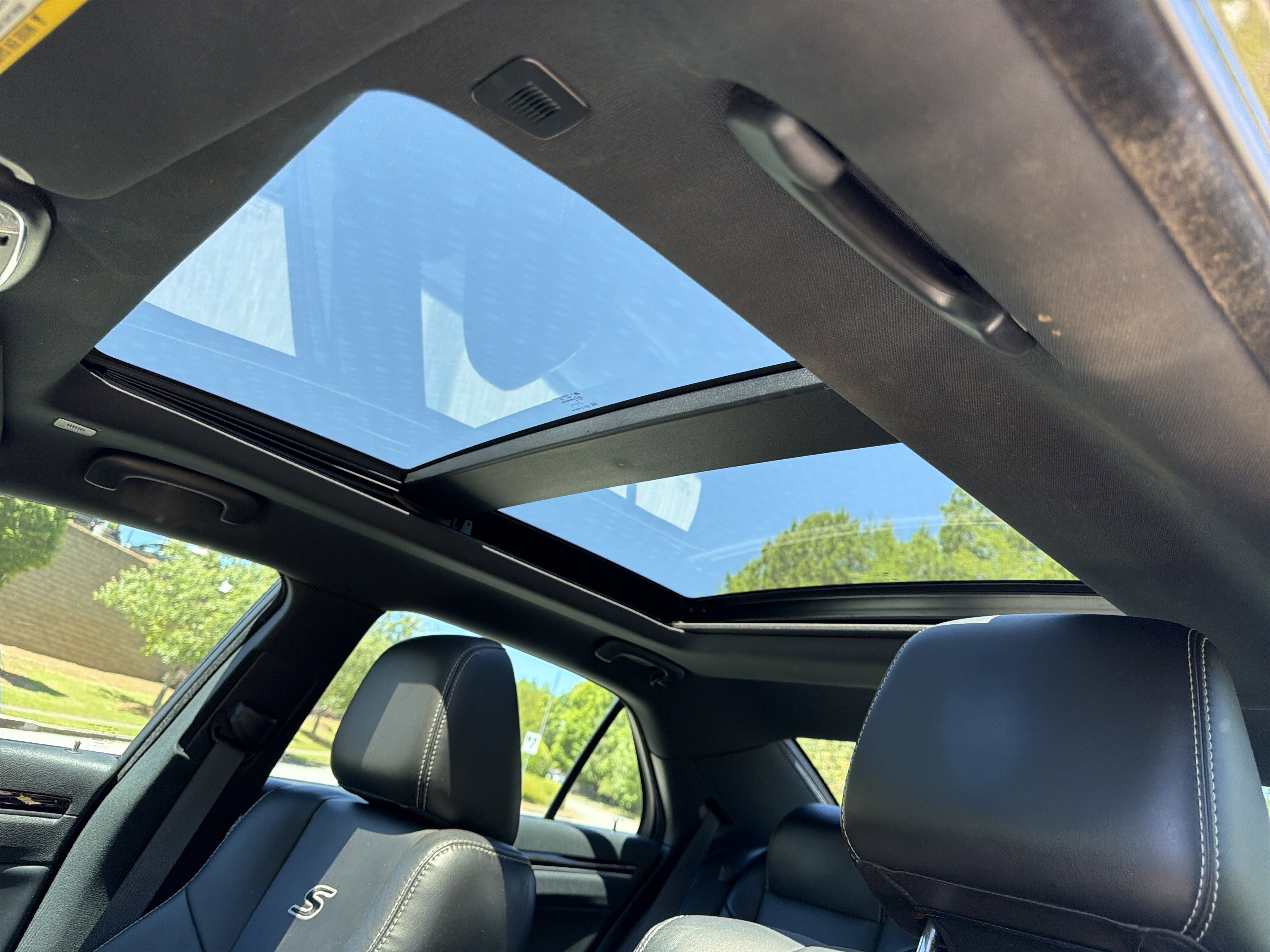 Used 2021 Chrysler 300 S w/ Comfort Group RWD image 30