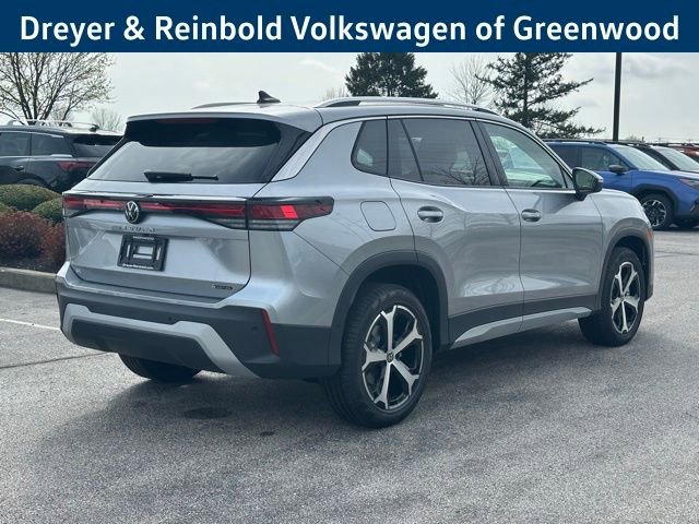 New 2026 Volkswagen Tiguan SE image 7