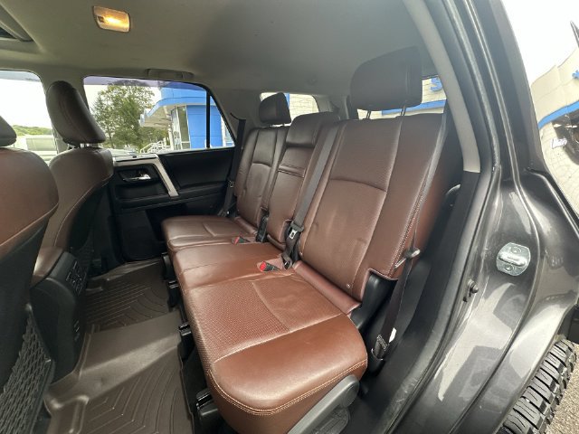 Used 2014 Toyota 4Runner Limited AWD/4WD image 34