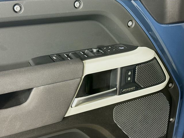 Certified 2022 Land Rover Defender 110 X-Dynamic SE AWD/4WD image 20