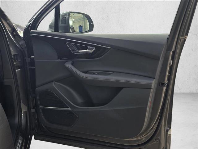 Used 2025 Audi Q7 3.0T Premium Plus w/ Premium Plus Package image 10