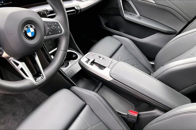 Used 2025 BMW X1 xDrive28i w/ M Sport Package AWD/4WD image 14