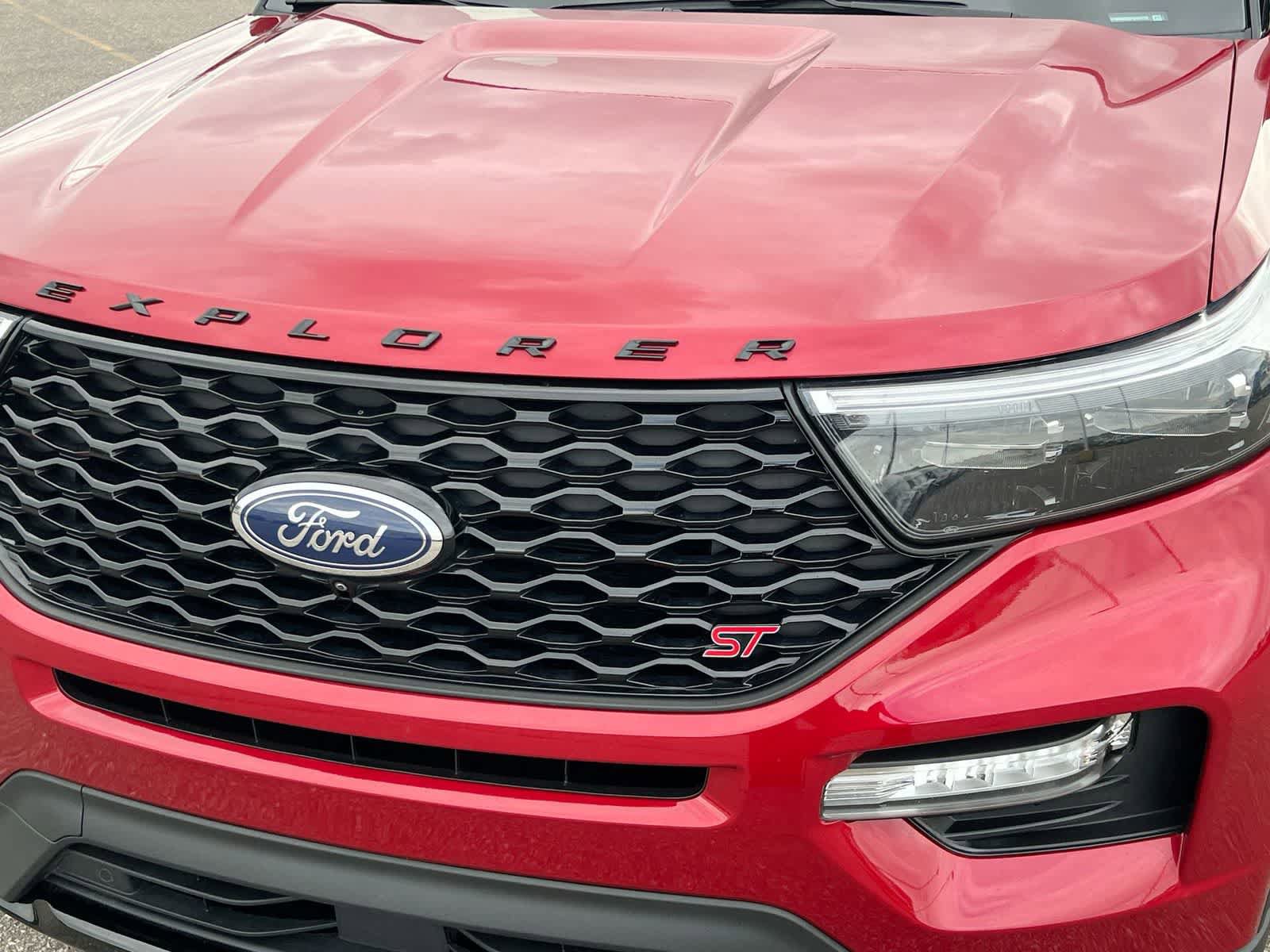 Used 2023 Ford Explorer ST w/ Equipment Group 401A AWD/4WD image 11