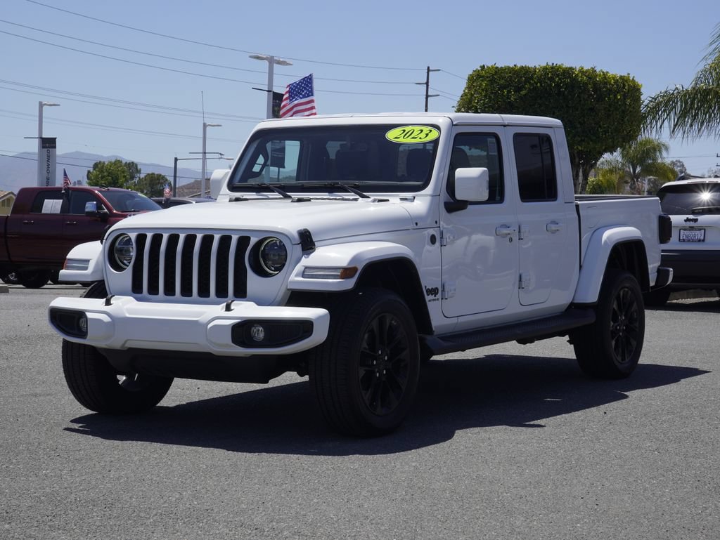Certified 2023 Jeep Gladiator Overland AWD/4WD image 8