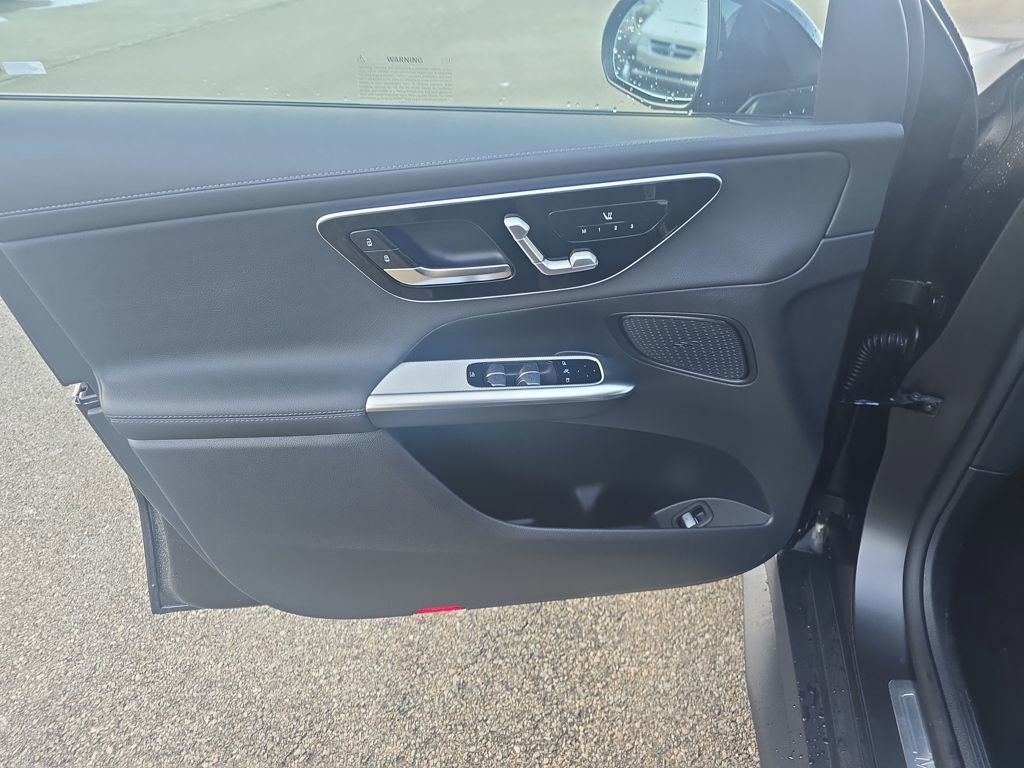 New 2026 Mercedes-Benz GLC 300 4MATIC image 10