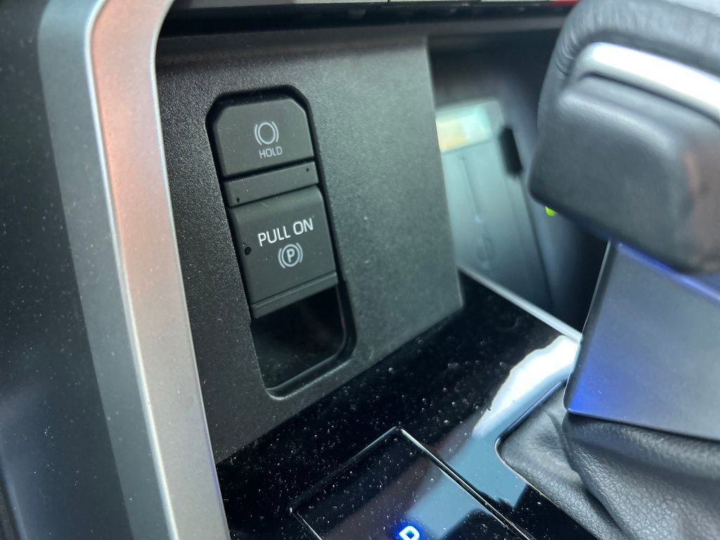 Used 2024 Toyota Sequoia Platinum image 28