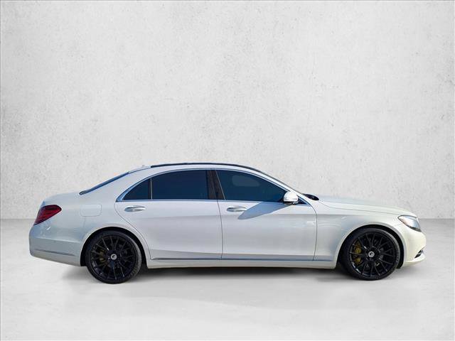 Used 2017 Mercedes-Benz S 550 Sedan image 4
