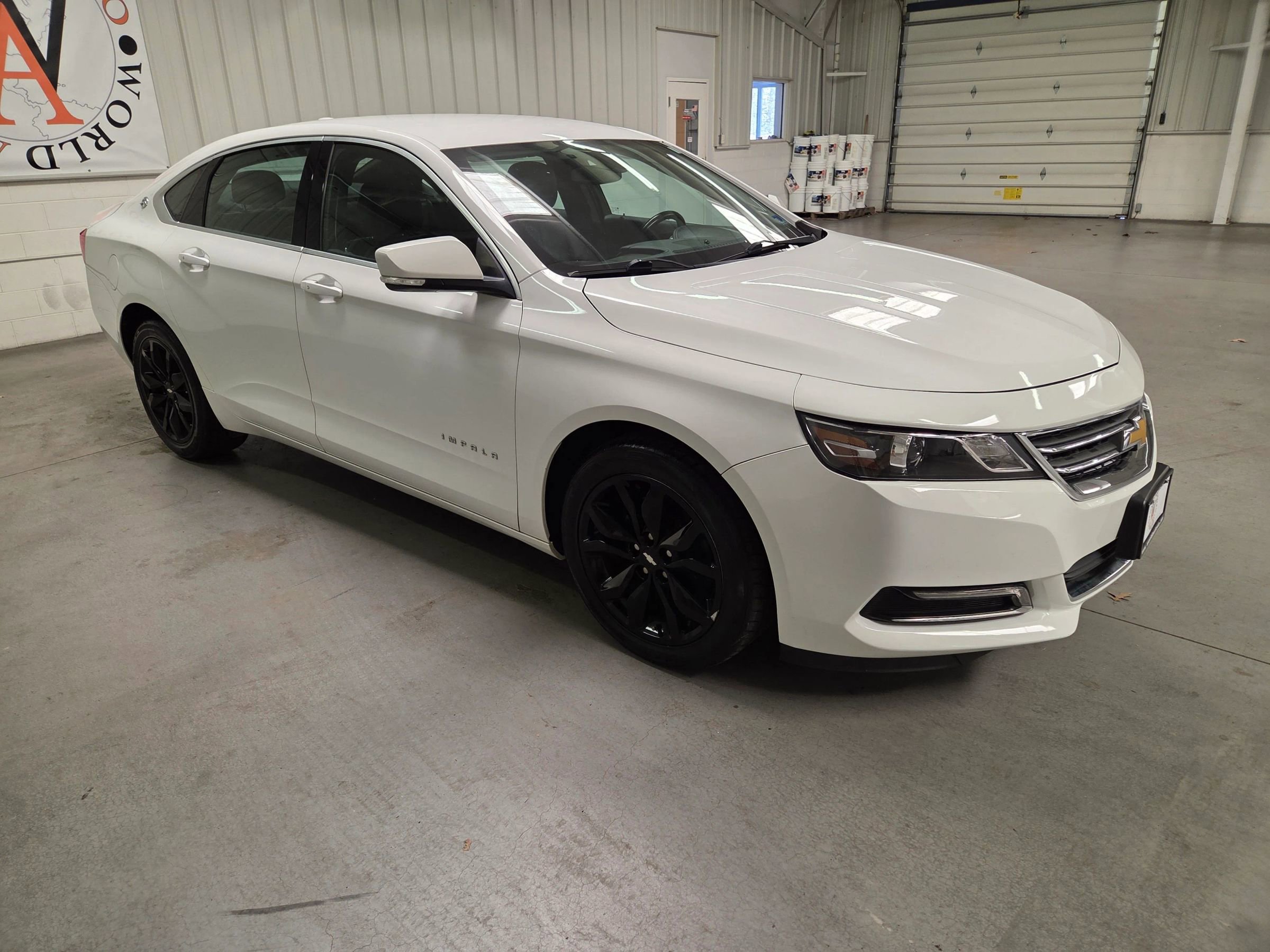 Used 2018 Chevrolet Impala LT FWD image 10