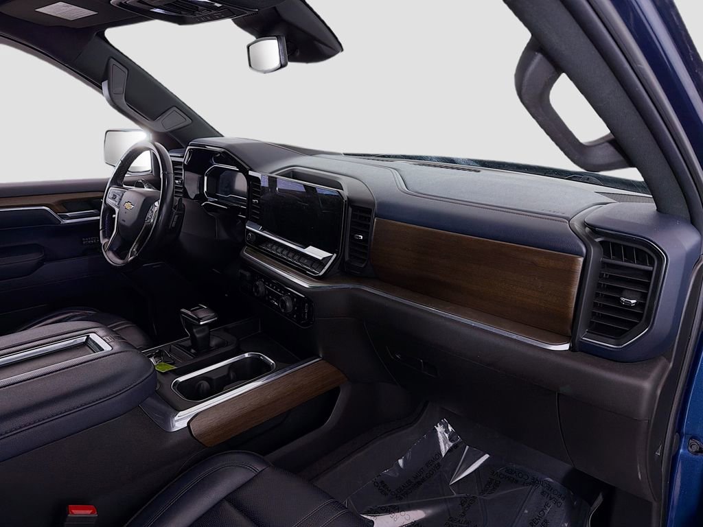 Used 2022 Chevrolet Silverado 1500 High Country w/ High Country Premium Package image 22