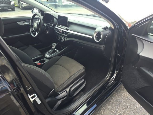 Used 2024 Kia Forte LX FWD image 37