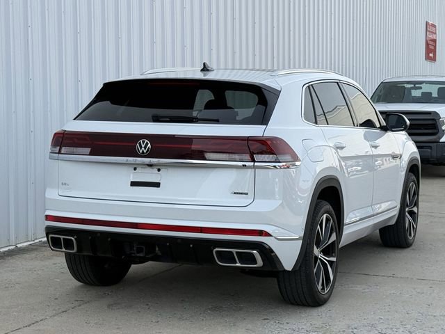 Used 2024 Volkswagen Atlas Cross Sport SEL Premium R-Line image 4