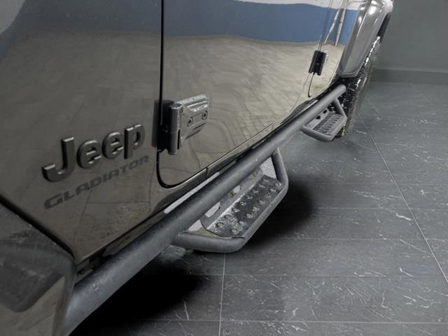 Used 2021 Jeep Gladiator Sport image 34