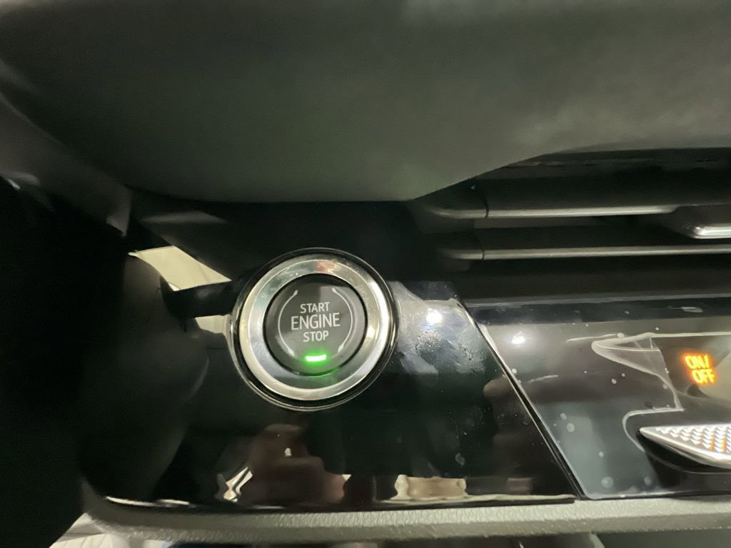 New 2025 Buick Envision Sport Touring image 17