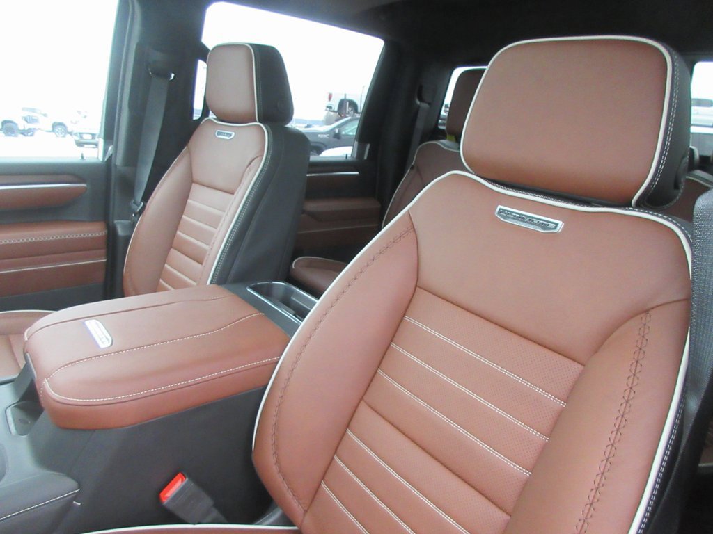 New 2026 GMC Sierra 3500 Denali Ultimate image 14