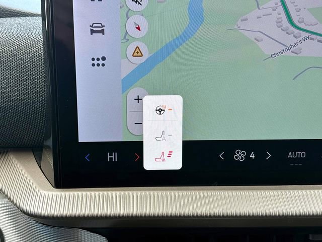 Used 2025 Ford Explorer Active w/ Active Comfort Package image 27