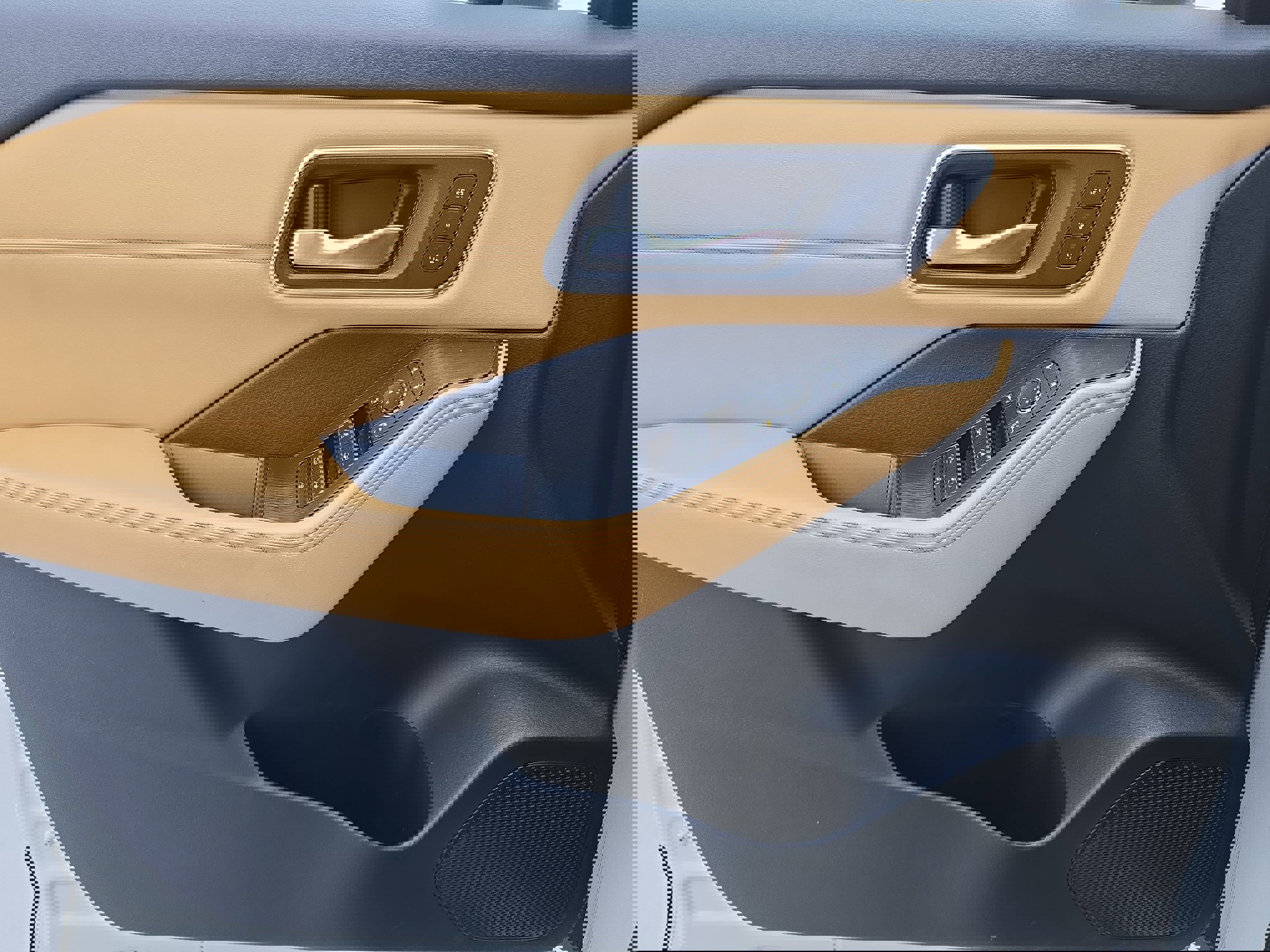 Certified 2022 Nissan Rogue Platinum w/ Head-Up Display Package FWD image 27