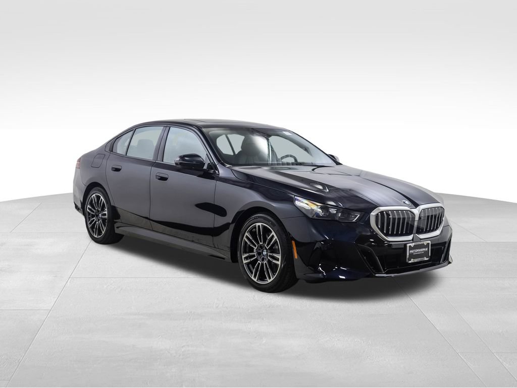 New 2026 BMW 530i xDrive w/ M Sport Package image 8