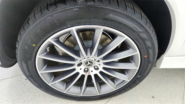 Used 2025 Mercedes-Benz GLE 350 4MATIC w/ AMG Line Exterior image 59