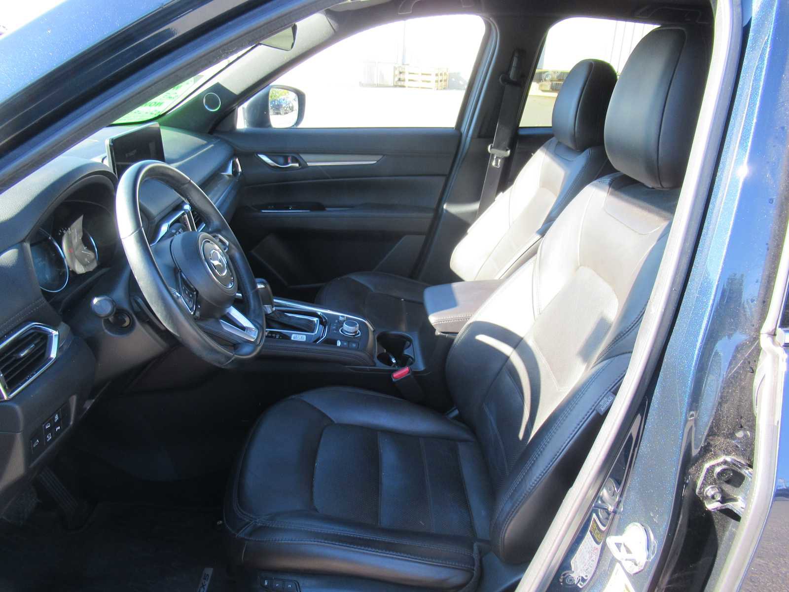 Used 2021 MAZDA CX-5 Signature image 14