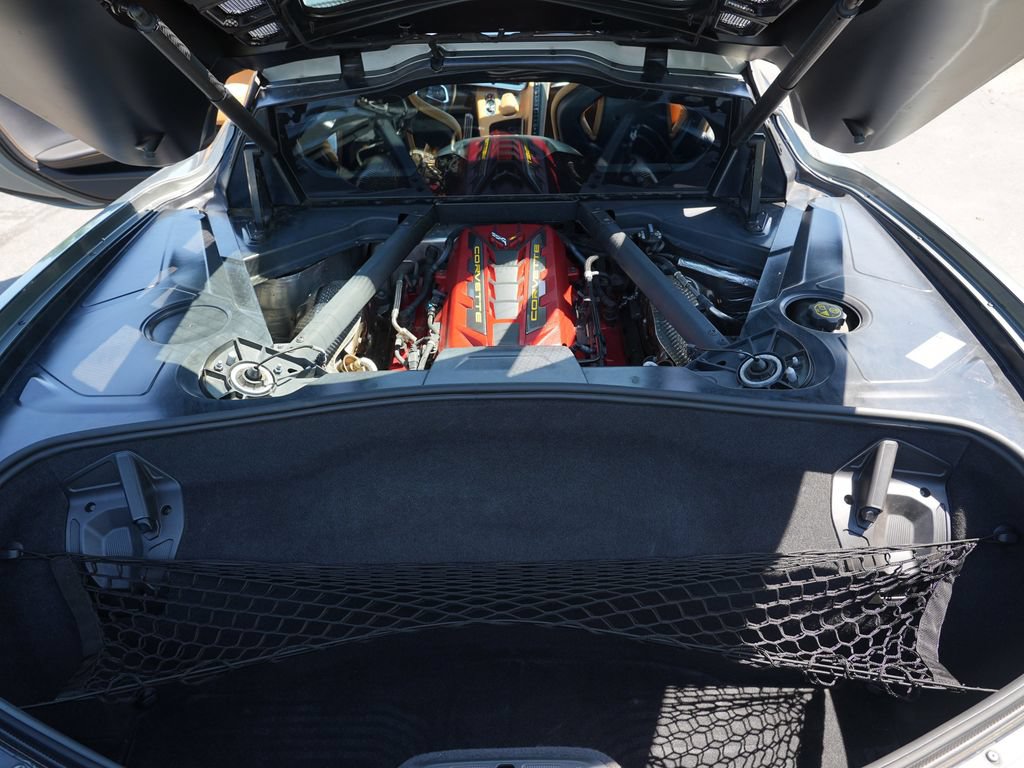 Used 2022 Chevrolet Corvette Stingray Preferred Cpe w/ Z51 Performance Package RWD image 30