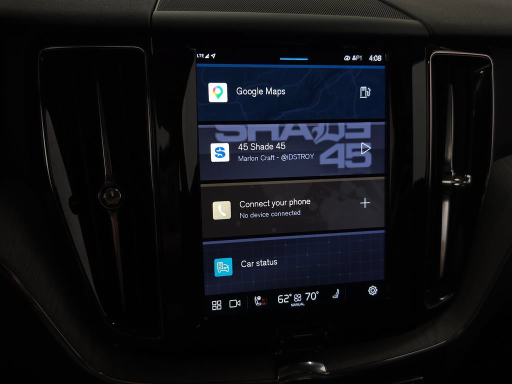 Certified 2025 Volvo XC60 B5 Plus AWD/4WD image 27