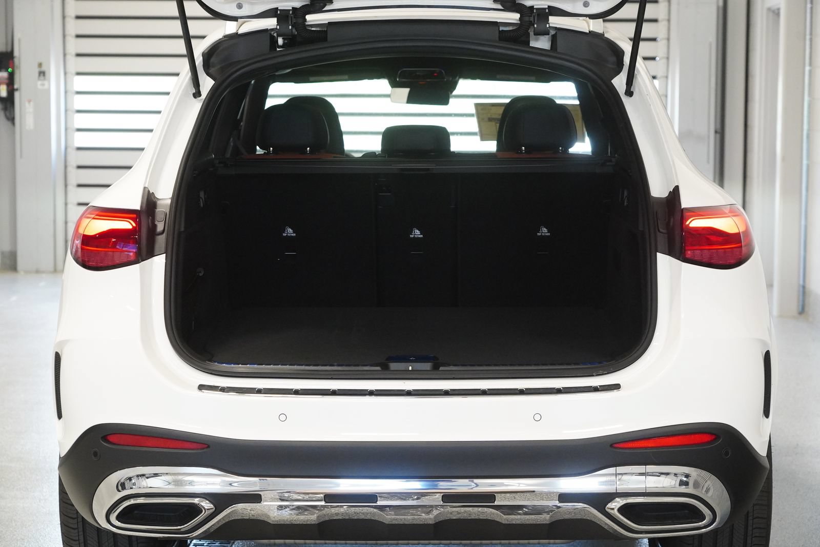 New 2026 Mercedes-Benz GLC 300 4MATIC image 32