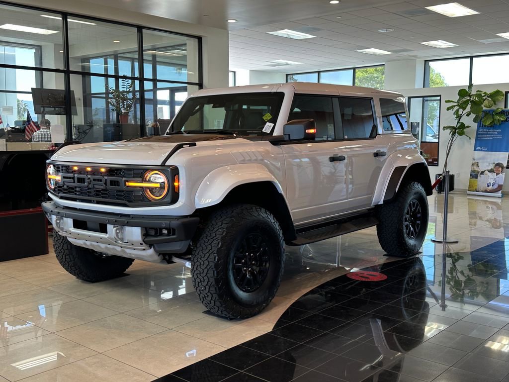 New 2026 Ford Bronco Raptor AWD/4WD image 2
