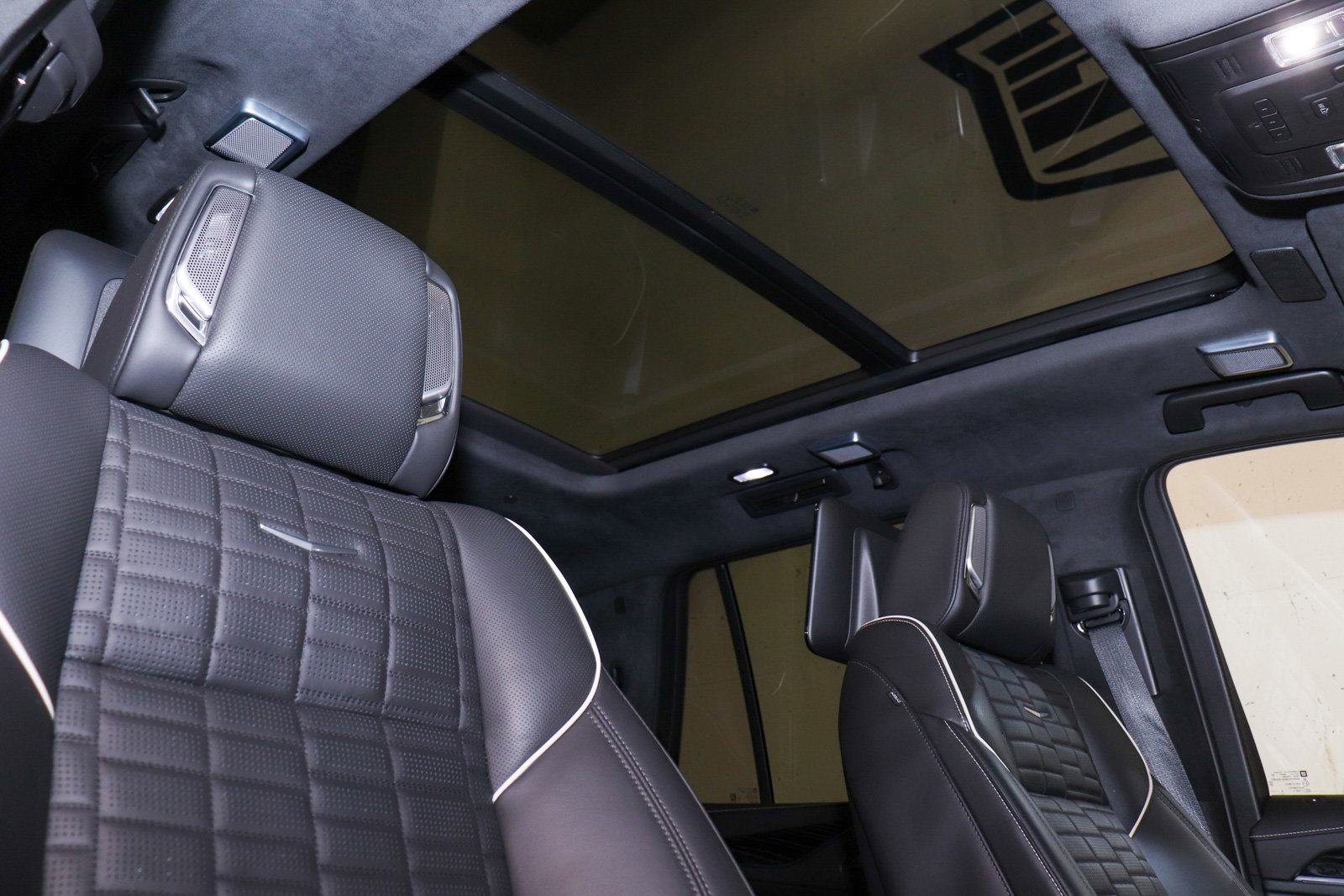 Used 2023 Cadillac Escalade V image 16