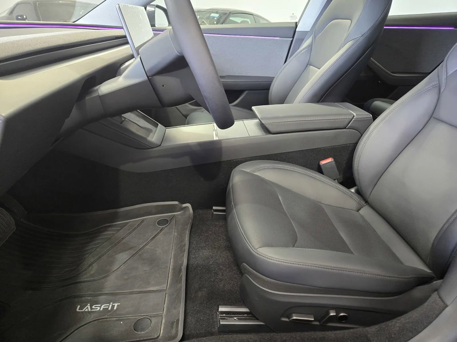 Used 2025 Tesla Model 3 Long Range RWD image 14