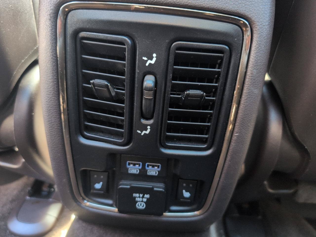 Used 2019 Jeep Grand Cherokee Summit AWD/4WD image 17