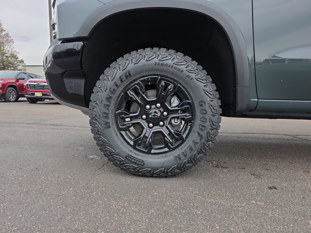 New 2026 Chevrolet Silverado 1500 ZR2 image 27