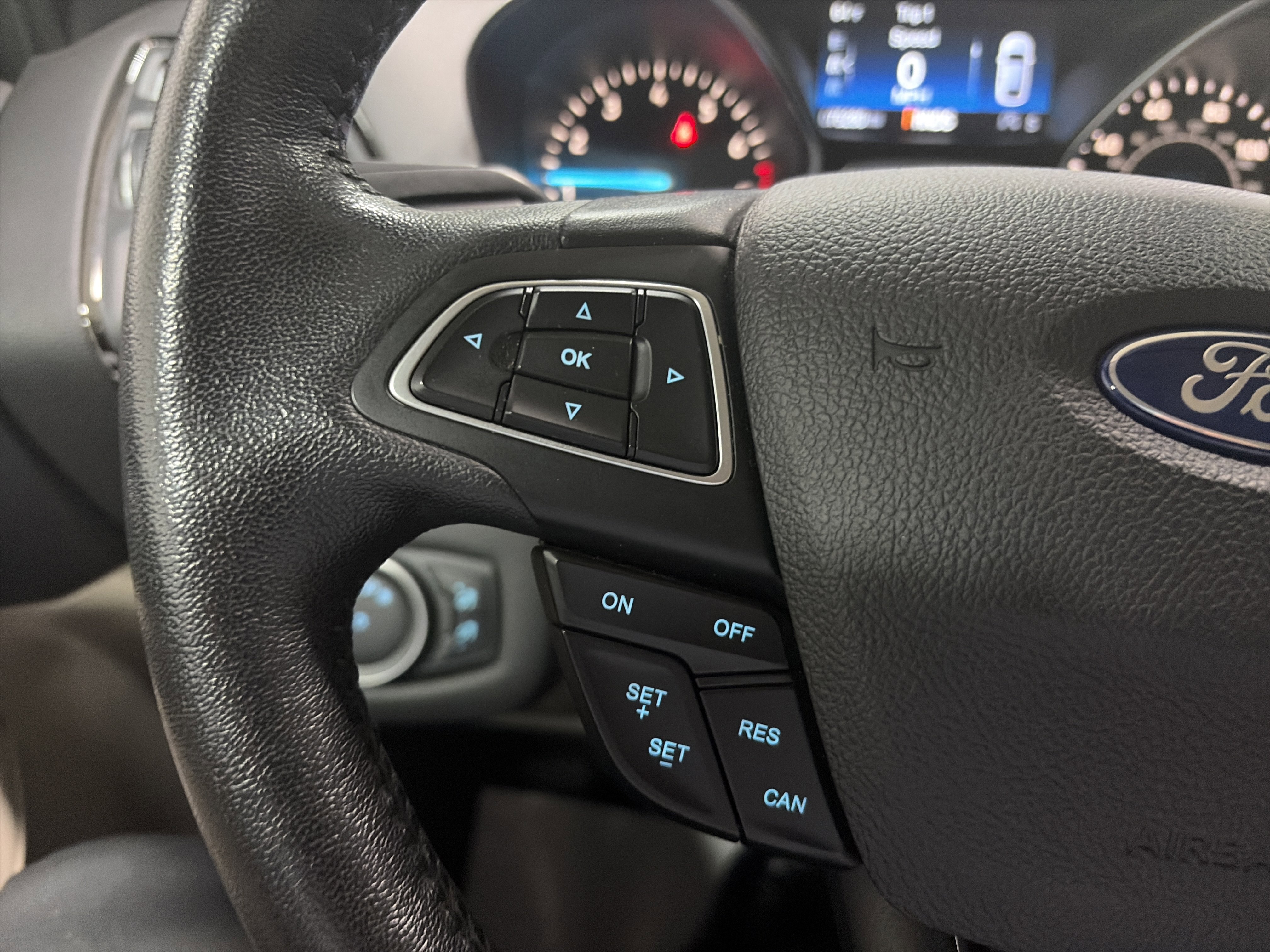 Used 2018 Ford Escape SEL image 14