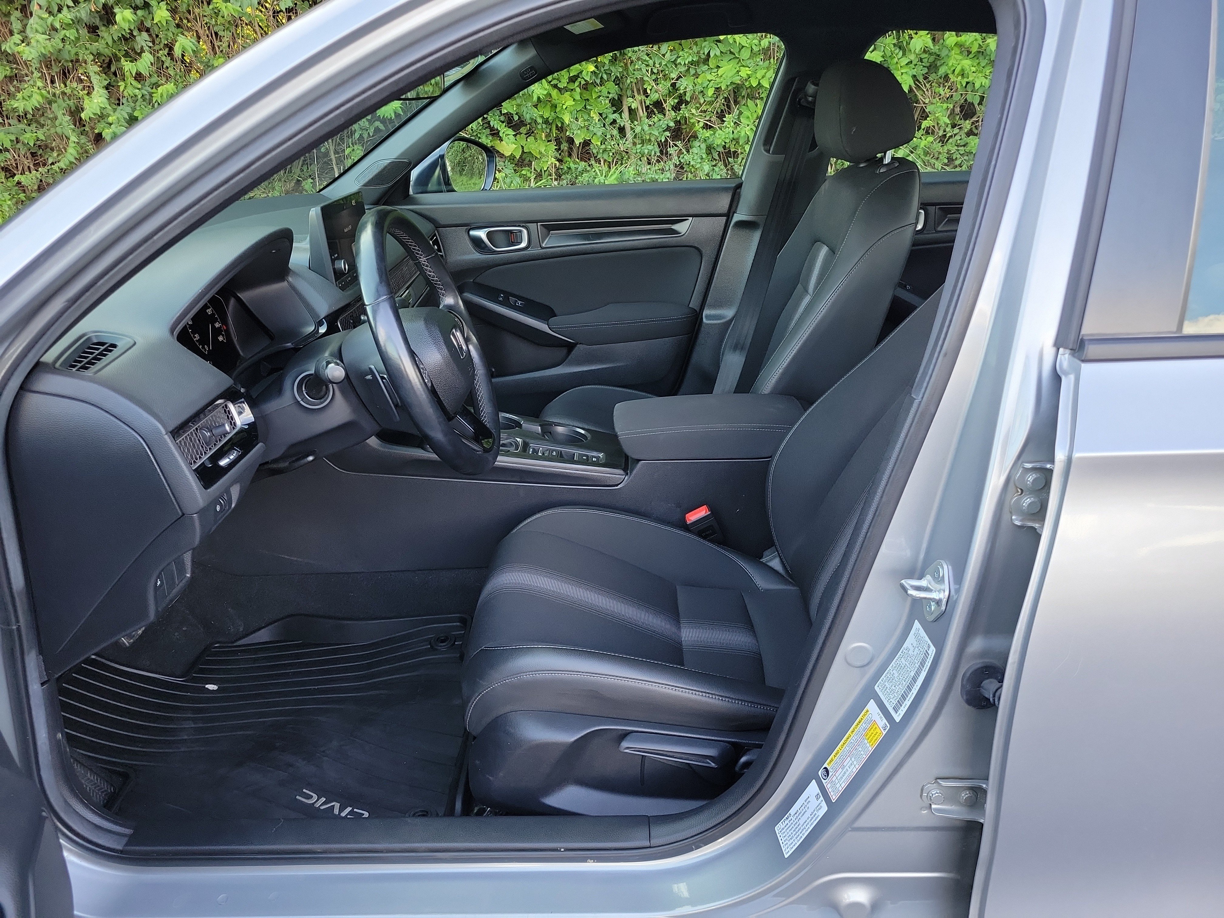 Used 2025 Honda Civic Sport image 15