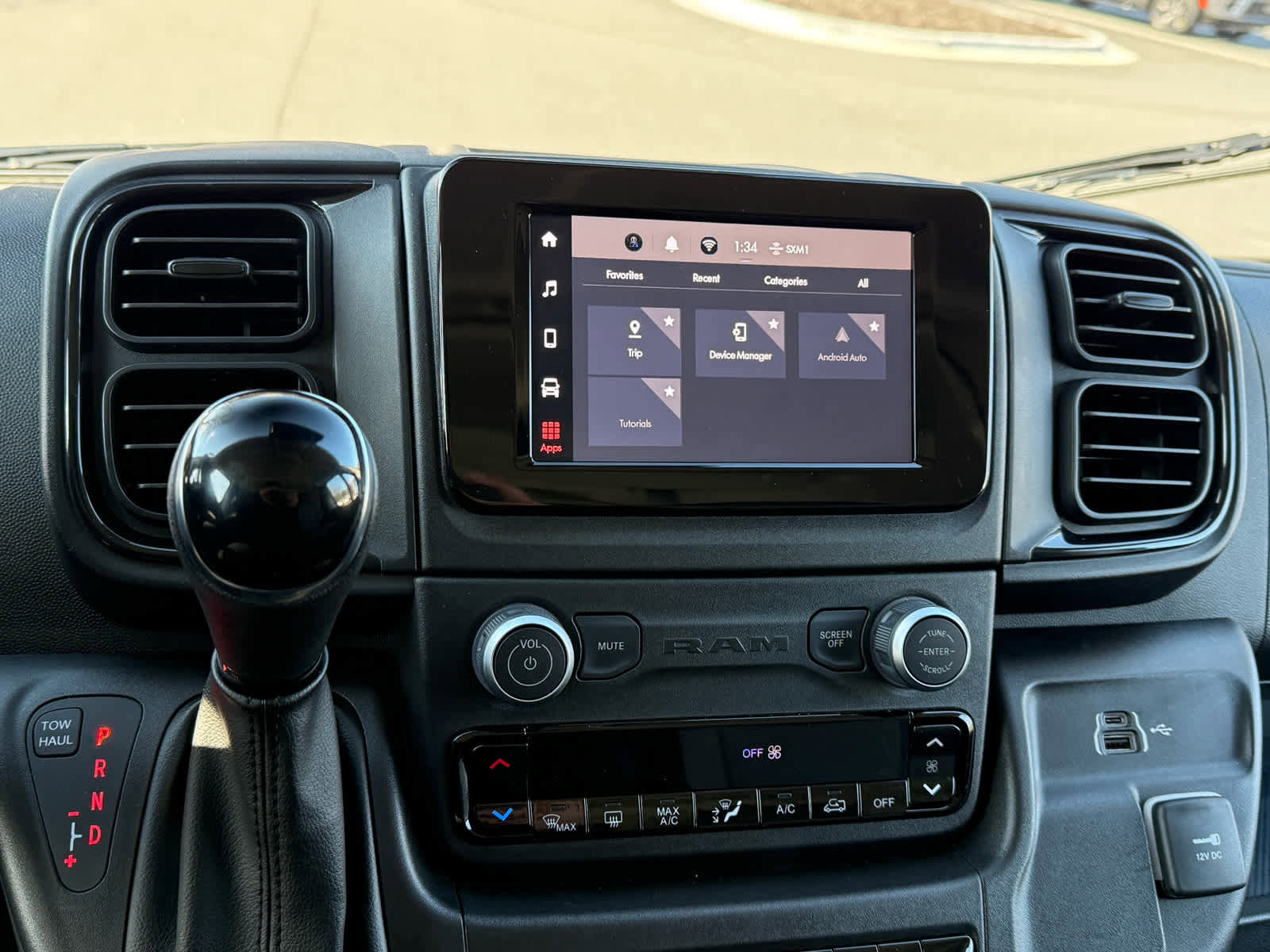 Used 2025 RAM ProMaster 1500 w/ Convenience Group image 19