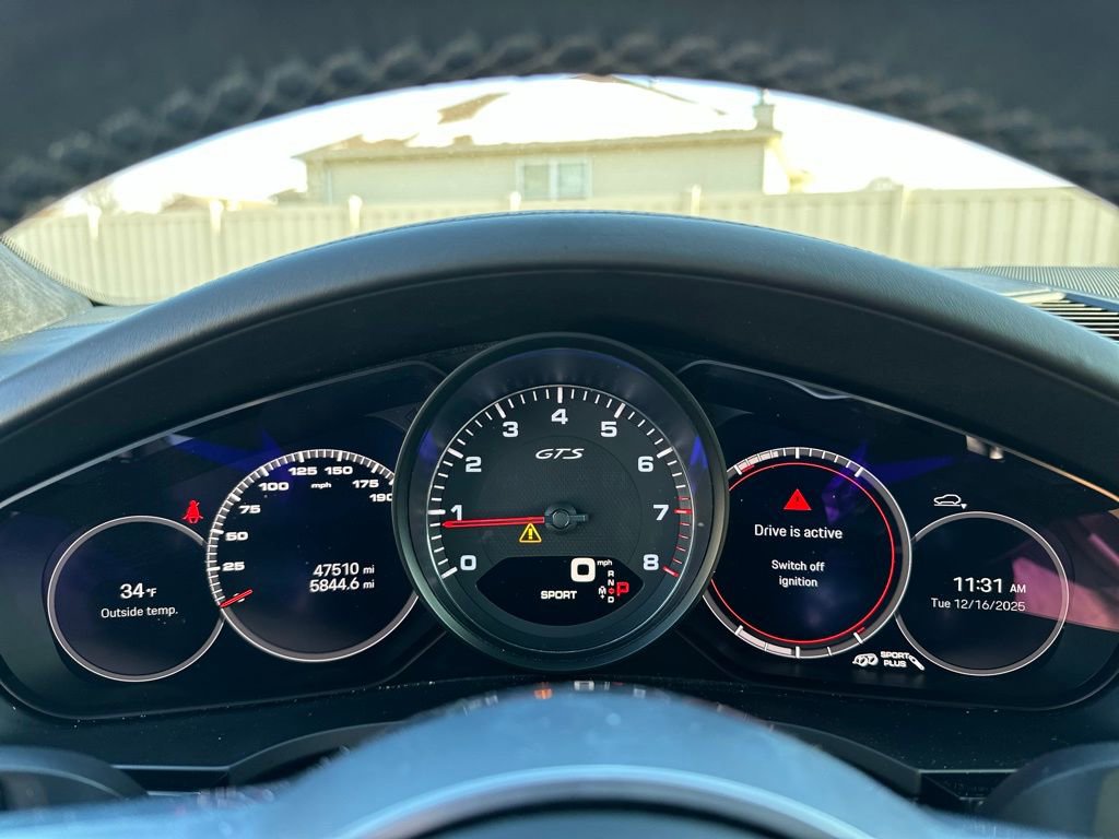 Used 2022 Porsche Cayenne GTS image 33