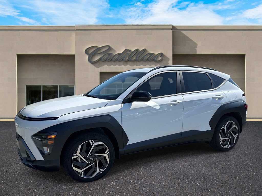 Used 2026 Hyundai Kona SEL Premium FWD image 7