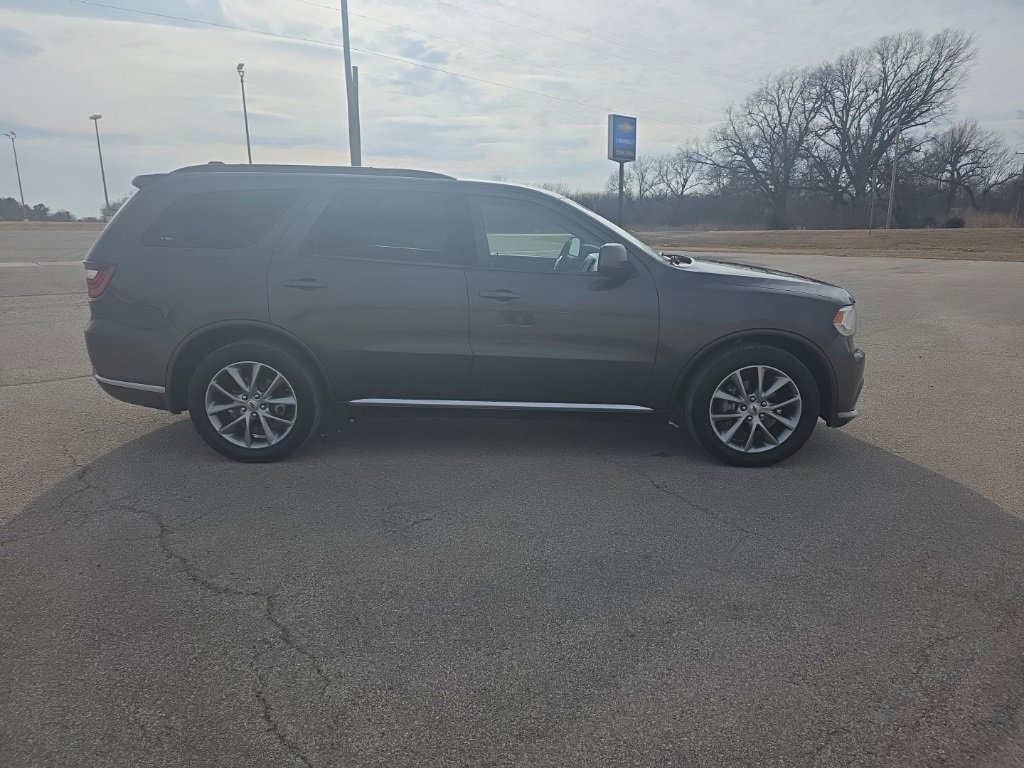 Used 2020 Dodge Durango SXT image 2
