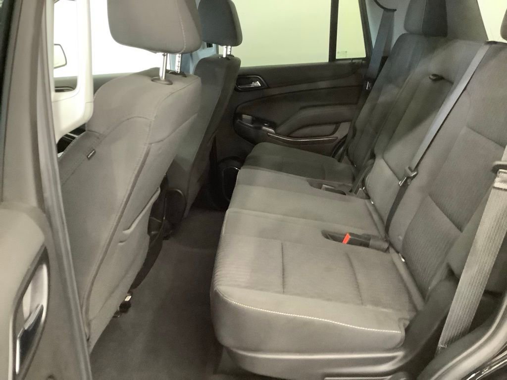 Used 2019 Chevrolet Tahoe LS w/ Enhanced Driver Alert Package AWD/4WD image 6