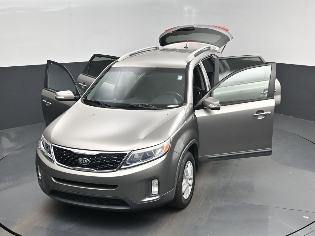 Used 2015 Kia Sorento LX image 50