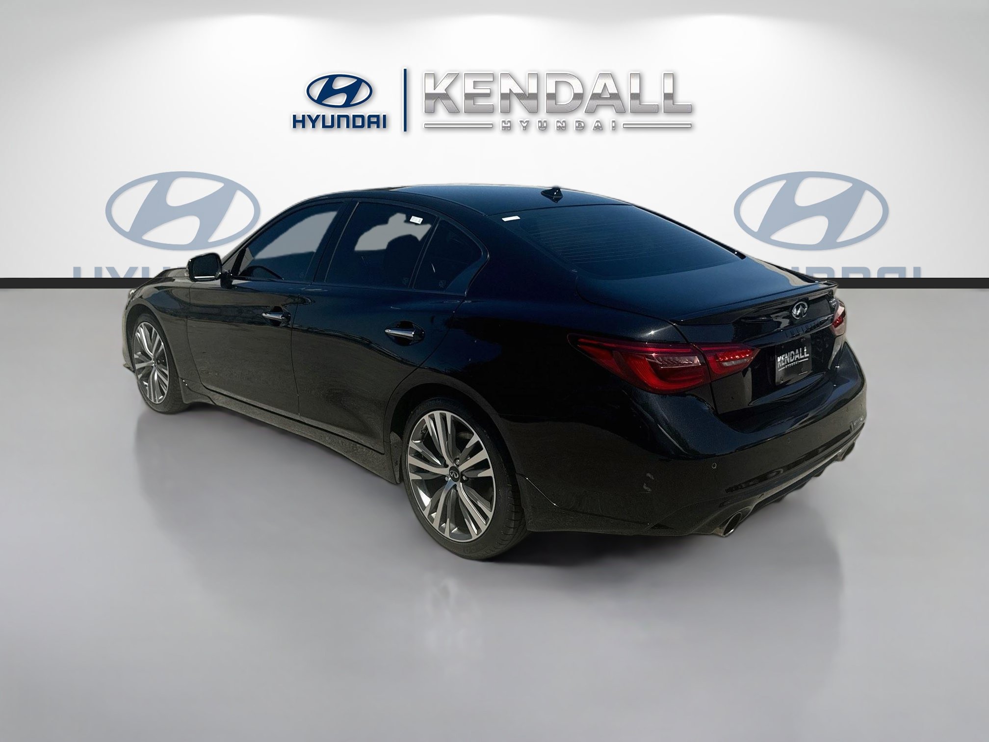 Used 2023 INFINITI Q50 Sensory RWD image 4