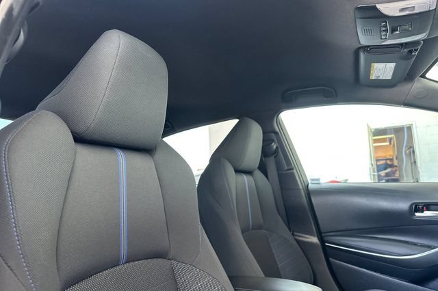 Used 2021 Toyota Corolla SE w/ Carpet Mat Package (TMS) FWD image 13